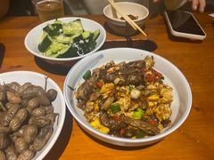 -琥珀老六龙虾(四里河店)