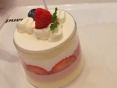 草莓慕斯甜心-好利来(东直门银座店)