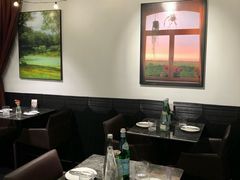 -LESCEDARS Brasserie Bistro香柏树