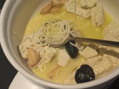 -沅江水·湖南家宴(南村万博长隆商圈店)