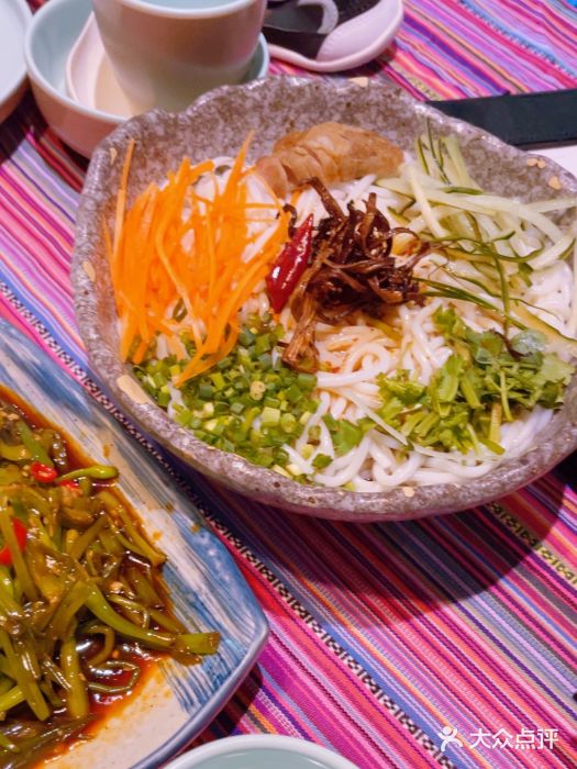 香巴拉云南餐厅(华莱坞店)图片