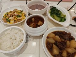 -梓爱月子中心(花都店)