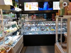 面包甜点陈列柜-仟吉KenGee(银港店)