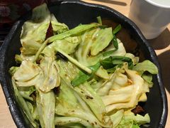 -关东小磨东北菜(上海长风大悦城店)