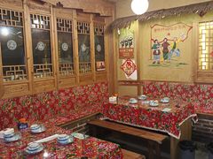 -闯关东东北农家菜(崂山石老人店)