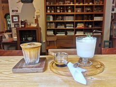 懒鱼冰拿铁-懒鱼时光馆(沙坪坝店)