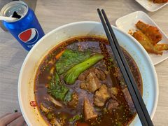 秘制麻辣牛腱版面-康師傅私房牛肉面(浦机三店)