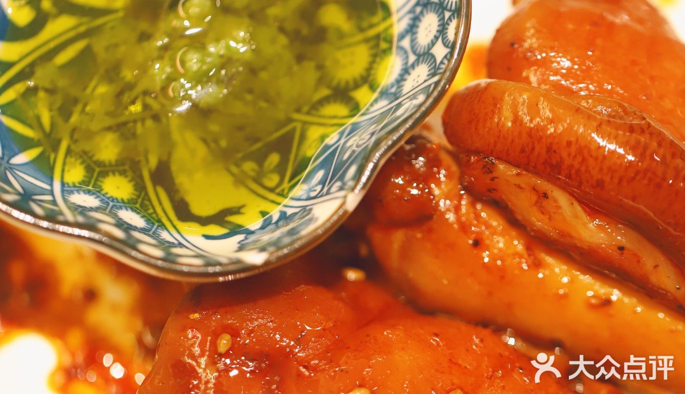 魔都舌尖上的面食🍜一家可以吃饭的“图书馆”