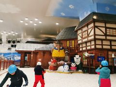 -长沙湘江冰雪世界