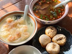 混拼招牌生煎-鑫震源·苏式大虾生煎(山塘街店)