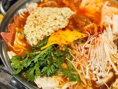 部队锅加芝士-富乐满韩国正宗炸鸡韩国料理(虹泉路店)