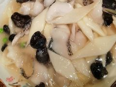 糟溜鱼片-香园茶社·金陵小灶(老门东店)
