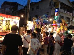 -六合夜市