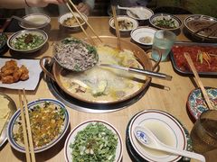 -洱火云南酸菜牛肉火锅(石景山当代商城店)