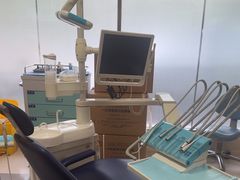 -上海仁爱医院口腔科 · 种植