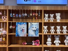 -郑在DIY·潮玩银饰绘画手作(中央大道旗舰店)
