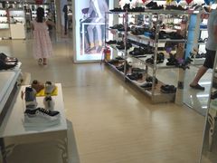 -摩登百货(岗顶店)