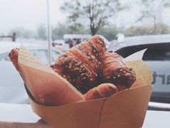 谷物牛角面包-味多美蛋糕(三元桥店)