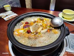 -菌之家·专业纯野生菌火锅·特色炒菌