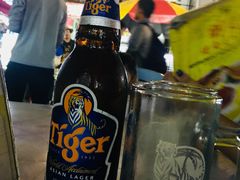 -明记烧鱼美味店