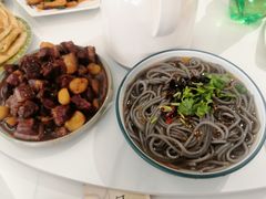 -何适山庄 ·可团建(水长城P2停车场店)