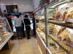 面包甜点陈列柜-沁园(新解放碑附二院店)