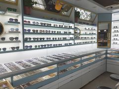 -潘多拉眼镜·蔡司依视路明月(潘家园店)