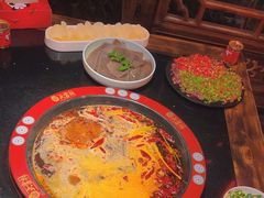 -矮板凳老火锅(宽窄巷子店)