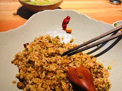 -百春原湖南牛肉粉(百联世纪店)
