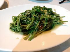 -量贩海鲜餐厅