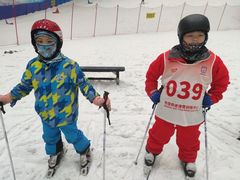 -哈尔滨热雪奇迹
