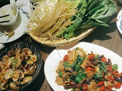 -聚汇三少·龙虾·中餐厅(莫邪路新天地店)