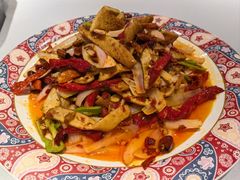 -巴特餐饮6加1音乐餐吧·新疆菜