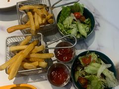 -萨卡屋亲子乐园·餐厅(龙山万物工场店)