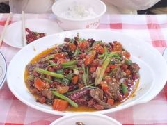 -饶品富牛魔王辣味烧菜馆(船山路总店)
