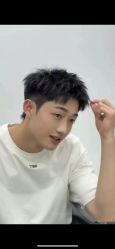-绅仕門男士理发馆