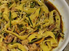 -巴依兄弟西域美食(机场店)