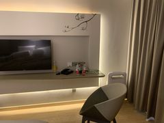 -白玉兰酒店(上海田子坊马当路地铁站店)