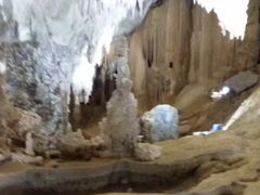 -巴马水晶宫