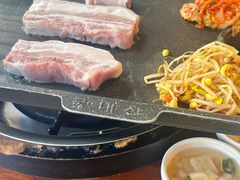 -Dombe豚(黑猪肉街店)