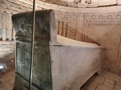 -洛阳古墓博物馆