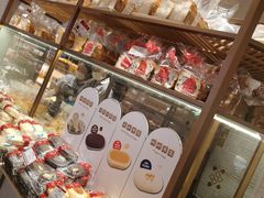 零售区-山崎面包(静安久光店)