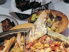 -鸣记脆皮烤鱼·海鲜烤鱼(三八广场店)