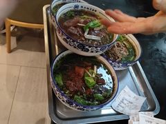 -镇南锅盖面馆(解放路店)