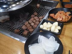 -肉甲韩国木炭烤肉(新壹街1店)