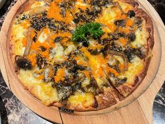 黑松露蘑菇披萨-Lets burger非常汉堡·环球风味(蓝色港湾店)