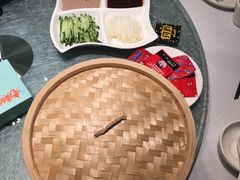 片皮鸭-老伙记海鲜码头(北滘店)