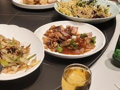 -五谷丰登农家院·地道胶东菜·海鲜烧烤(威海店)