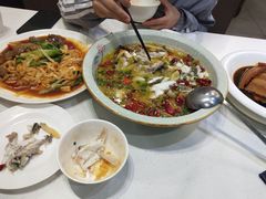 -锦园春香港茶餐厅(西海湾旗舰店)