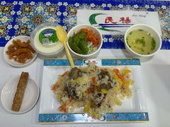 -民杨抓饭(柏香苑店)